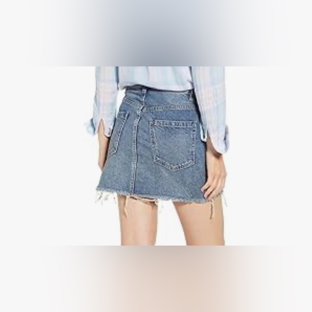 Free People Blue Denim Mini Skirt 🦋| Size: 28 - Picture 2 of 15
